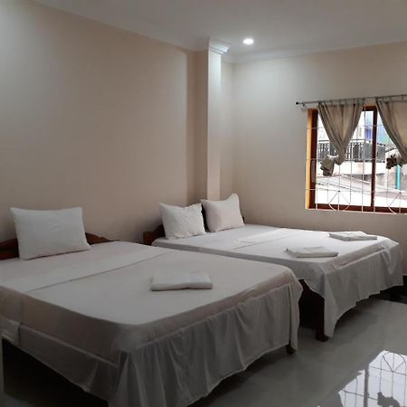 Good Morning Kampot Hotel Buitenkant foto