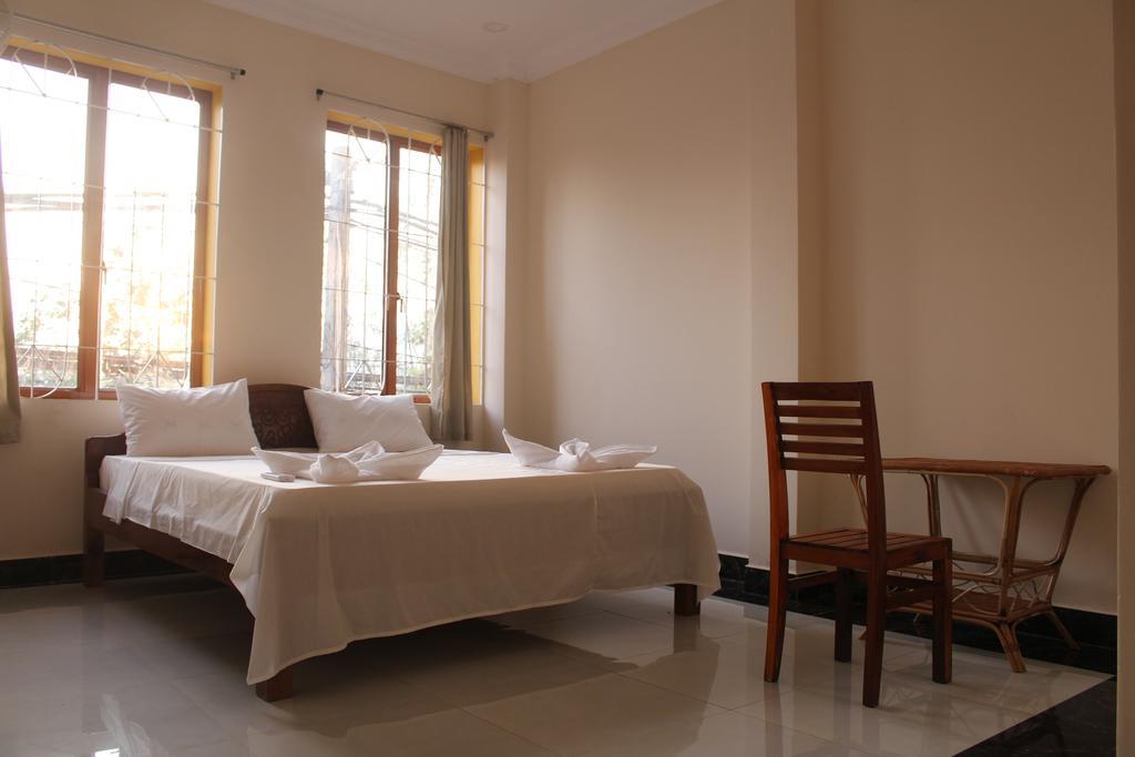 Good Morning Kampot Hotel Buitenkant foto