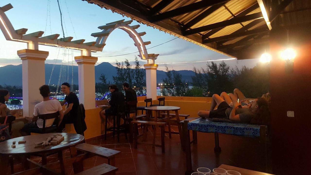 Good Morning Kampot Hotel Buitenkant foto